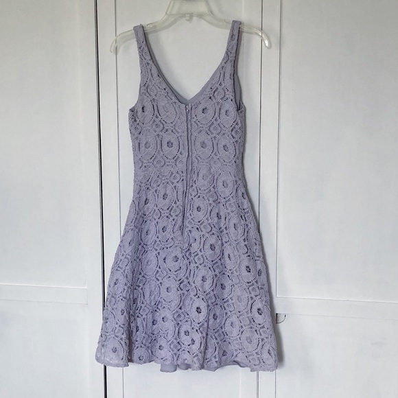 Lavender Maurice’s lace floral Hi-low dress size 7 - Picture 3 of 3